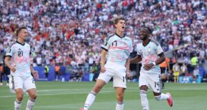 Perjalanan putra AS di Piala Dunia berakhir dengan kekalahan 4-1 di babak 16 besar dari Belgia
| beritakitanih Perjalanan putra AS di Piala Dunia berakhir dengan kekalahan 4-1 di babak 16 besar dari Belgia
| beritakitanih