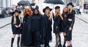 Perjanjian Telah Kembali! Foto Set ‘American Horror Story’ Musim 13 Mengungkapkan Sarah Paulson, Emma Roberts, dan Lainnya sebagai Penyihir
| beritakitanih Perjanjian Telah Kembali! Foto Set 'American Horror Story' Musim 13 Mengungkapkan Sarah Paulson, Emma Roberts, dan Lainnya sebagai Penyihir
| beritakitanih