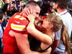 Pernikahan Kelce dengan Swift sedang berlangsung di New York
| beritakitanih Pernikahan Kelce dengan Swift sedang berlangsung di New York
| beritakitanih