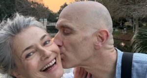 Pernikahan Selebriti Tahun 2026: Model Paulina Porizkova dan Lebih Banyak Bintang
| beritakitanih Pernikahan Selebriti Tahun 2026: Model Paulina Porizkova dan Lebih Banyak Bintang
| beritakitanih