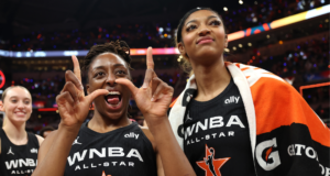 Pertandingan All-Star WNBA 2026: Nneka Ogwumike, Angel Reese di antara 12 pemain cadangan yang dipilih oleh pelatih
| beritakitanih Pertandingan All-Star WNBA 2026: Nneka Ogwumike, Angel Reese di antara 12 pemain cadangan yang dipilih oleh pelatih
| beritakitanih
