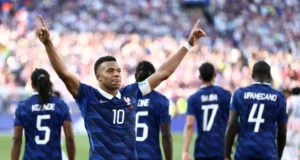 Pertandingan ulang Prancis v Maroko saat perempat final Piala Dunia sedang berlangsung
| beritakitanih Pertandingan ulang Prancis v Maroko saat perempat final Piala Dunia sedang berlangsung
| beritakitanih