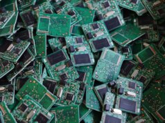 Perusahaan Tiongkok mencapai tonggak sejarah produksi satu juta SSD mikro bulanan untuk komputasi edge
| beritakitanih Perusahaan Tiongkok mencapai tonggak sejarah produksi satu juta SSD mikro bulanan untuk komputasi edge
| beritakitanih