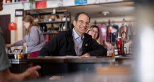 Phil Weiser Mengecewakan Michael Bennet di Pratama Gubernur Demokrat Colorado
| beritakitanih Phil Weiser Mengecewakan Michael Bennet di Pratama Gubernur Demokrat Colorado
| beritakitanih