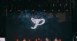 Pixies menanggapi klaim Dave Grohl bahwa ‘Surfer Rosa’ adalah “rekaman yang sempurna”
| beritakitanih Pixies menanggapi klaim Dave Grohl bahwa 'Surfer Rosa' adalah “rekaman yang sempurna”
| beritakitanih