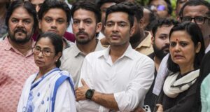 Polisi membekukan 12 rekening bank lagi di Trinamool yang bernilai lebih dari ₹1.000 crore
| beritakitanih Polisi membekukan 12 rekening bank lagi di Trinamool yang bernilai lebih dari ₹1.000 crore
| beritakitanih