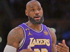 Prediksi tim LeBron James selanjutnya: MVP empat kali kemungkinan besar akan kembali ke Cavaliers setelah meninggalkan Lakers
| beritakitanih Prediksi tim LeBron James selanjutnya: MVP empat kali kemungkinan besar akan kembali ke Cavaliers setelah meninggalkan Lakers
| beritakitanih