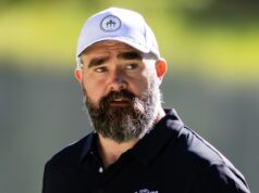 Reaksi Jason Kelce terhadap Peran Anak-Anak di Taylor Swift, Pernikahan Travis Kelce
| beritakitanih Reaksi Jason Kelce terhadap Peran Anak-Anak di Taylor Swift, Pernikahan Travis Kelce
| beritakitanih