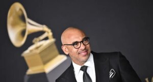 Recording Academy Mengundang Lebih dari 4.000 Orang untuk Bergabung dengan Kelasnya, Kelas Undangan Terbesar Hingga Saat Ini
| beritakitanih Recording Academy Mengundang Lebih dari 4.000 Orang untuk Bergabung dengan Kelasnya, Kelas Undangan Terbesar Hingga Saat Ini
| beritakitanih