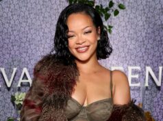 Rihanna Menarik Perhatian Dengan Penampilan Pertamanya dalam Beberapa Tahun di Konser Jay-Z
| beritakitanih Rihanna Menarik Perhatian Dengan Penampilan Pertamanya dalam Beberapa Tahun di Konser Jay-Z
| beritakitanih