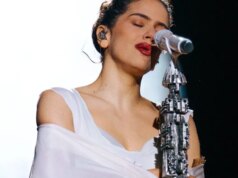 Rosalía’s Brilliant ‘Lux’ Tour Brings Cross-Disciplinary Delight and Splendor to L.A.’s Kia Forum: Concert Review | beritakitanih Rosalía’s Brilliant ‘Lux’ Tour Brings Cross-Disciplinary Delight and Splendor to L.A.’s Kia Forum: Concert Review | beritakitanih