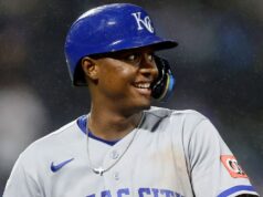 Royals ‘Tolbert (12 AB, 12 hits) menyamai rekor MLB
| beritakitanih Royals 'Tolbert (12 AB, 12 hits) menyamai rekor MLB
| beritakitanih