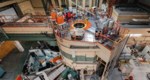 STEP tokamak mendapatkan desain inti reaktor fusi modular untuk mengurangi waktu henti dan meningkatkan pemeliharaan
| beritakitanih STEP tokamak mendapatkan desain inti reaktor fusi modular untuk mengurangi waktu henti dan meningkatkan pemeliharaan
| beritakitanih