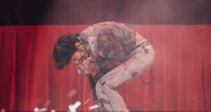 Saksikan Bring Me The Horizon memainkan versi baru ‘Repented’ dari album debut ‘Count Your Blessings’ secara penuh di Manchester
| beritakitanih Saksikan Bring Me The Horizon memainkan versi baru 'Repented' dari album debut 'Count Your Blessings' secara penuh di Manchester
| beritakitanih