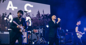 Saksikan debut lagu baru The Maccabees yang penuh semangat ‘Ballad Of So Long’ secara langsung di Edinburgh
| beritakitanih Saksikan debut lagu baru The Maccabees yang penuh semangat 'Ballad Of So Long' secara langsung di Edinburgh
| beritakitanih