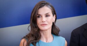 Salin Gaya Sepatu Musim Panas Go-To milik Ratu Letizia dan Kate Middleton seharga $31
| beritakitanih Salin Gaya Sepatu Musim Panas Go-To milik Ratu Letizia dan Kate Middleton seharga $31
| beritakitanih