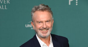 Sam Neill, Aktor Selandia Baru yang Dikenal dengan ‘Jurassic Park,’ Meninggal pada usia 78 tahun
| beritakitanih Sam Neill, Aktor Layar dan Pemeran Utama Selandia Baru, Meninggal pada usia 78 tahun
| beritakitanih