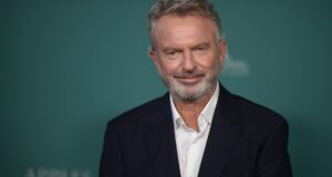 Sam Neill, yang dikenal dengan ‘Jurassic Park’ dan ‘The Piano,’ meninggal pada usia 78 tahun, kata keluarganya
| beritakitanih Sam Neill, yang dikenal dengan 'Jurassic Park' dan 'The Piano,' meninggal pada usia 78 tahun, kata keluarganya
| beritakitanih