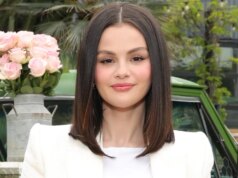Sanggul Selena Gomez Lebih Ketat Dibanding Keamanan di Pernikahan Taylor Swift
| beritakitanih Sanggul Selena Gomez Lebih Ketat Dibanding Keamanan di Pernikahan Taylor Swift
| beritakitanih