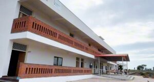 Sekolah negeri yang dibangun dengan dana CSR diresmikan di Vijayapura di Karnataka
| beritakitanih Sekolah negeri yang dibangun dengan dana CSR diresmikan di Vijayapura di Karnataka
| beritakitanih