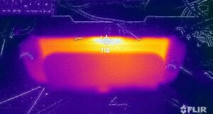 Sensor suhu hotspot pada GPU gaming Nvidia Blackwell masih dapat diakses jika Anda memiliki akses ke alat MODS internal Nvidia — Nvidia RTX 5070 Ti mengalami pelambatan pada suhu 107°C karena aplikasi TIM yang buruk
| beritakitanih Sensor suhu hotspot pada GPU gaming Nvidia Blackwell masih dapat diakses jika Anda memiliki akses ke alat MODS internal Nvidia — Nvidia RTX 5070 Ti mengalami pelambatan pada suhu 107°C karena aplikasi TIM yang buruk
| beritakitanih