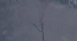 Serangan pesawat tak berawak Ukraina memaksa Rusia menghentikan pengiriman di koridor laut yang penting
| beritakitanih Serangan pesawat tak berawak Ukraina memaksa Rusia menghentikan pengiriman di koridor laut yang penting
| beritakitanih