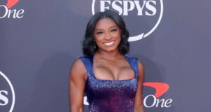 Simone Biles Berbagi Bagaimana Dia Berbelanja Setelah Masuk Tim Olimpiade 2016
| beritakitanih Simone Biles Berbagi Bagaimana Dia Berbelanja Setelah Masuk Tim Olimpiade 2016
| beritakitanih