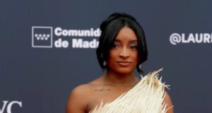 Simone Biles Mengatakan Dia Salah Diidentifikasi sebagai 2 Atlet Kulit Hitam Lainnya dalam 1 Hari
| beritakitanih Simone Biles Mengatakan Dia Salah Diidentifikasi sebagai 2 Atlet Kulit Hitam Lainnya dalam 1 Hari
| beritakitanih