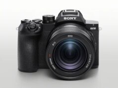 Sony menghidupkan kembali RX10 dengan autofokus AI, 4K 120fps, dan baterai yang lebih tahan lama
| beritakitanih Sony menghidupkan kembali RX10 dengan autofokus AI, 4K 120fps, dan baterai yang lebih tahan lama
| beritakitanih