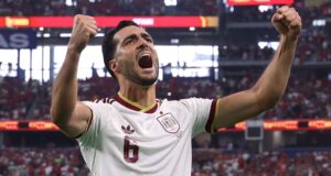 Spanyol menyingkirkan Portugal asuhan Ronaldo dari Piala Dunia dengan kemenangan di menit-menit akhir
| beritakitanih Spanyol menyingkirkan Portugal asuhan Ronaldo dari Piala Dunia dengan kemenangan di menit-menit akhir
| beritakitanih