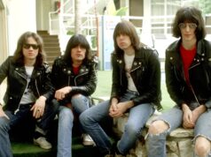 Supergrup baru Cretin Family – menampilkan anggota Green Day, Blink-182 dan Rancid – tampil untuk acara peringatan 50 tahun Ramones di LA
| beritakitanih Supergrup baru Cretin Family – menampilkan anggota Green Day, Blink-182 dan Rancid – tampil untuk acara peringatan 50 tahun Ramones di LA
| beritakitanih