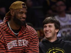 Tanggapan Reaves terhadap LeBron setelah berita Lakers
| beritakitanih 👀 Tanggapan Reaves terhadap LeBron setelah berita Lakers
| beritakitanih