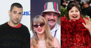 Taylor Swift, Tamu Makan Malam Latihan Travis Kelce Tiba: Jack Antonoff, Lena Dunham, dan Lainnya
| beritakitanih Taylor Swift, Tamu Makan Malam Latihan Travis Kelce Tiba: Jack Antonoff, Lena Dunham, dan Lainnya
| beritakitanih