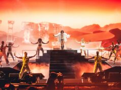 Tonton JENNIE menampilkan remix epik ‘Dracula’ Tame Impala di Mad Cool 2026
| beritakitanih Tonton JENNIE menampilkan remix epik 'Dracula' Tame Impala di Mad Cool 2026
| beritakitanih