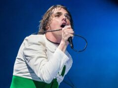Tonton My Chemical Romance DJ di pesta penggemar Wembley – dengan lagu penutup “aneh” dari Gerard Way
| beritakitanih Tonton My Chemical Romance DJ di pesta penggemar Wembley – dengan lagu penutup “aneh” dari Gerard Way
| beritakitanih