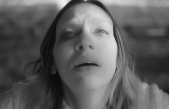 Trailer Godhead Teaser Menghadirkan Hitchcock Suspense Dengan Twilight Zone Twist | Eksklusif
| beritakitanih Trailer Godhead Teaser Menghadirkan Hitchcock Suspense Dengan Twilight Zone Twist | Eksklusif
| beritakitanih