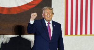 Trump menuduh Julia Roberts, Robert De Niro, dan banyak lagi menderita “Sindrom Kekacauan Trump” dalam video AI
| beritakitanih Trump menuduh Julia Roberts, Robert De Niro, dan banyak lagi menderita “Sindrom Kekacauan Trump” dalam video AI
| beritakitanih
