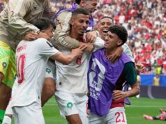 Tuan rumah Piala Dunia Kanada tersingkir saat Maroko mencapai babak delapan besar
| beritakitanih Tuan rumah Piala Dunia Kanada tersingkir saat Maroko mencapai babak delapan besar
| beritakitanih