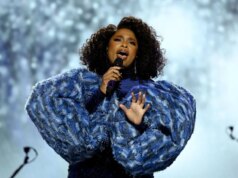 Upacara Penutupan Piala Dunia yang Menampilkan Jennifer Hudson, Nicole Scherzinger & Lainnya
| beritakitanih Upacara Penutupan Piala Dunia yang Menampilkan Jennifer Hudson, Nicole Scherzinger & Lainnya
| beritakitanih