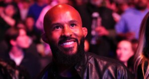 Upacara pelantikan UFC Hall of Fame 2026: Demetrious Johnson memimpin kelas orang yang dilantik tahun ini
| beritakitanih Upacara pelantikan UFC Hall of Fame 2026: Demetrious Johnson memimpin kelas orang yang dilantik tahun ini
| beritakitanih