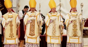 Vatikan menyatakan Serikat St. Pius X dalam perpecahan, mengucilkan para uskup
| beritakitanih Vatikan menyatakan Serikat St. Pius X dalam perpecahan, mengucilkan para uskup
| beritakitanih