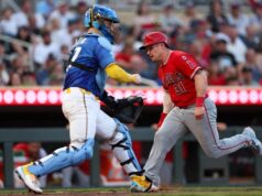 Vaughn Grissom memukul HR, Angels mengalahkan Twins 4-3
| beritakitanih Vaughn Grissom memukul HR, Angels mengalahkan Twins 4-3
| beritakitanih