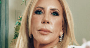 Vicki Gunvalson tentang Kembalinya ‘Ibu Rumah Tangga Asli di Orange County’
| beritakitanih Vicki Gunvalson tentang Kembalinya 'Ibu Rumah Tangga Asli di Orange County'
| beritakitanih