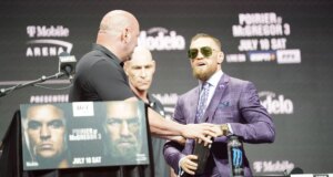 Waktu mulai konferensi pers UFC 329: Tonton siaran langsung online untuk Conor McGregor vs
| beritakitanih Waktu mulai konferensi pers UFC 329: Tonton siaran langsung online untuk Conor McGregor vs
| beritakitanih