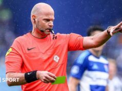 Wasit Belanda meninggal beberapa minggu setelah dikeluarkan dari Piala Dunia
| beritakitanih Wasit Belanda meninggal beberapa minggu setelah dikeluarkan dari Piala Dunia
| beritakitanih