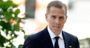 Wawancara Hunter Biden dan Nick Fuentes Hampir Berubah Secara Fisik, Kata Laporan
| beritakitanih Wawancara Hunter Biden dan Nick Fuentes Hampir Berubah Secara Fisik, Kata Laporan
| beritakitanih