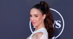 Whitney Cummings Berterus terang Tentang Ritual yang Membuatnya Tetap Terpusat
| beritakitanih Whitney Cummings Berterus terang Tentang Ritual yang Membuatnya Tetap Terpusat
| beritakitanih