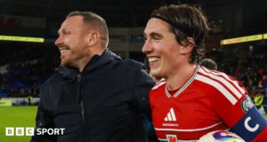 Wilson senang bos Bellamy tinggal bersama Wales
| beritakitanih Wilson senang bos Bellamy tinggal bersama Wales
| beritakitanih