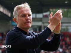 Wrexham ‘bertahan’ di jendela transfer – Parkinson
| beritakitanih Wrexham 'bertahan' di jendela transfer - Parkinson
| beritakitanih