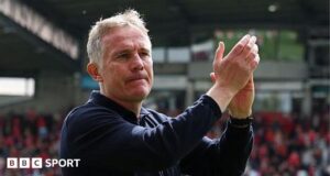 Wrexham ‘bertahan’ di jendela transfer – Parkinson
| beritakitanih Wrexham 'bertahan' di jendela transfer - Parkinson
| beritakitanih